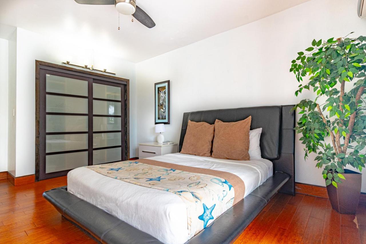 Caprice 14 - Oceanfront Villa - Gated Community With Pool Nassau Esterno foto
